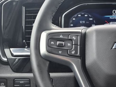 Used 2023 Chevrolet Silverado 1500 LT AWD/4WD image 28