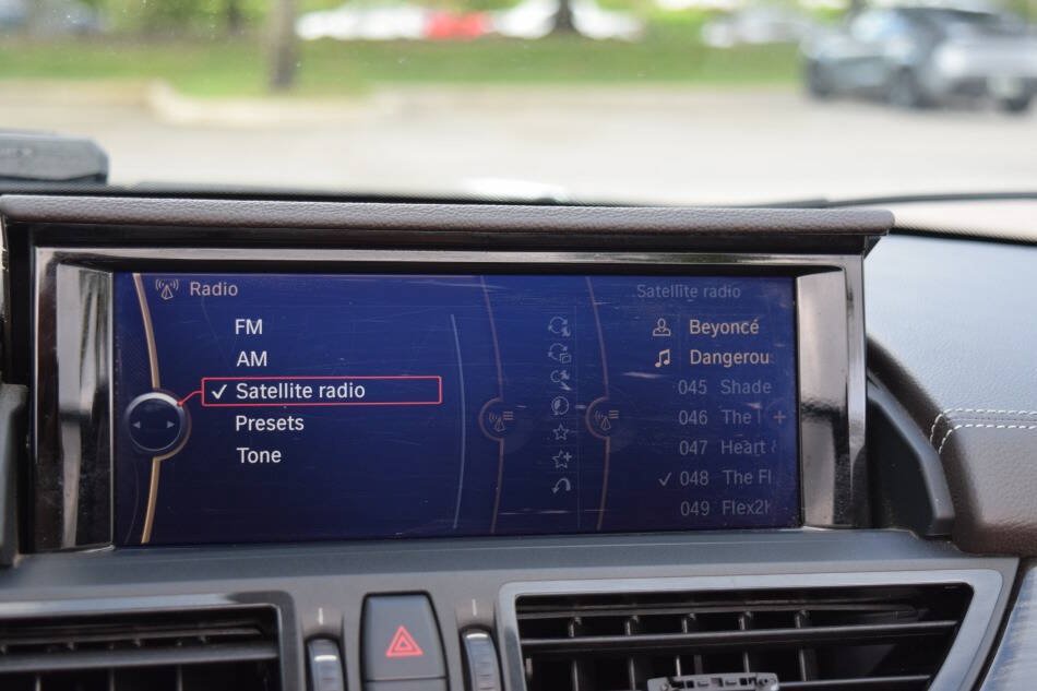 Used 2014 BMW Z4 sDrive35i RWD image 67