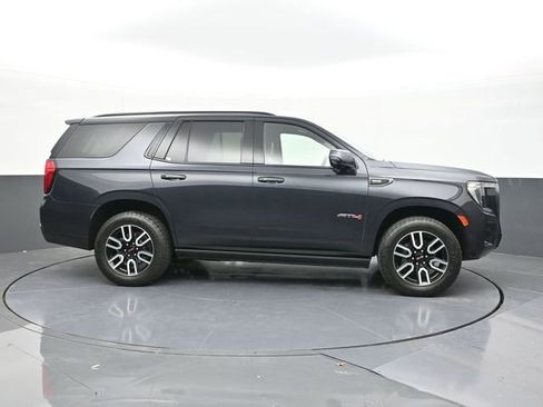 Used 2023 GMC Yukon AT4 w/ Technology Package image 19