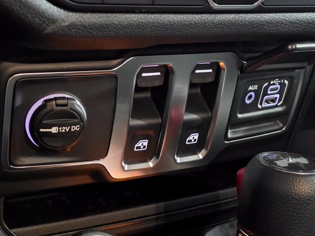 New 2026 Jeep Wrangler Sport AWD/4WD image 31