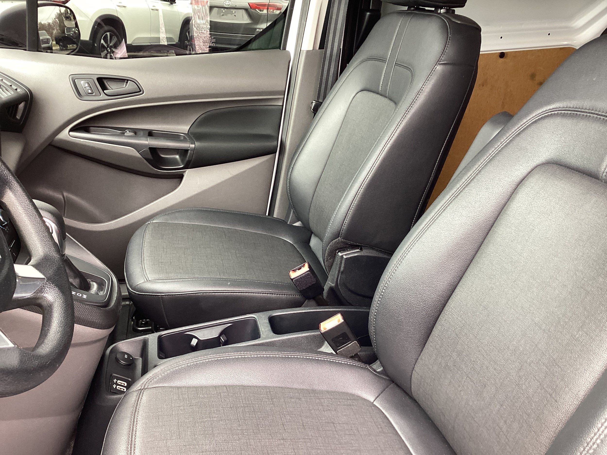 Used 2020 Ford Transit Connect XL FWD image 12