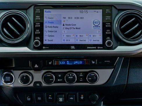 Used 2021 Toyota Tacoma Limited AWD/4WD image 24