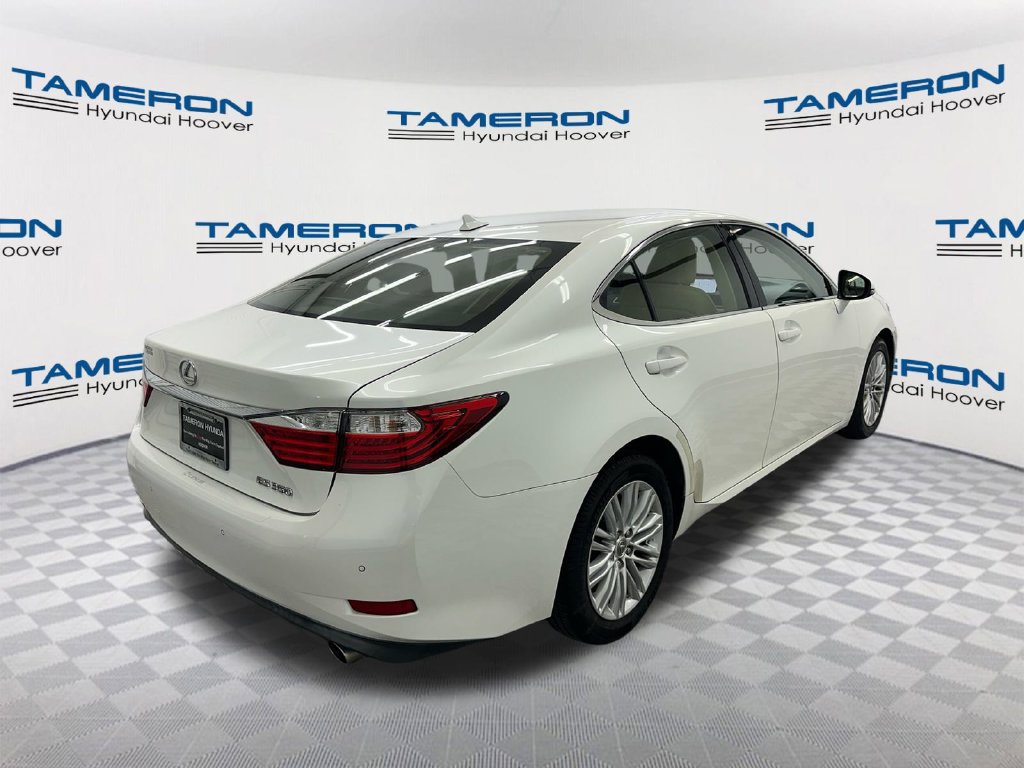 Used 2014 Lexus ES 350 w/ Luxury Package FWD image 5