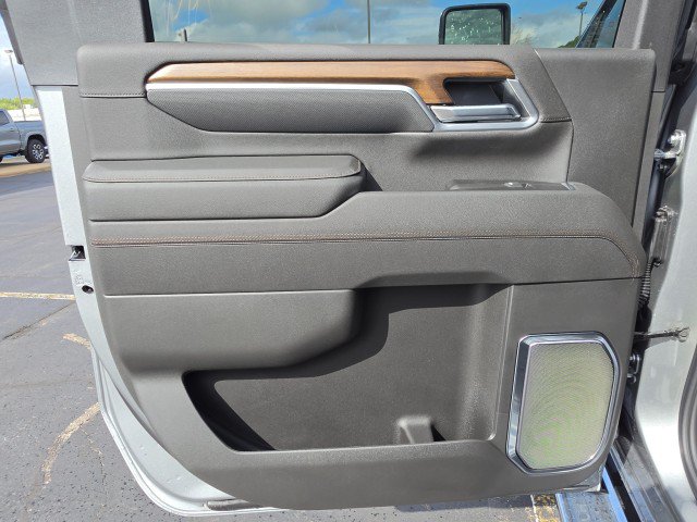 New 2026 Chevrolet Silverado 2500 High Country w/ High Country Premium Package AWD/4WD image 24