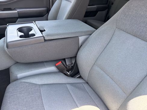 Used 2025 Ford F150 XLT w/ Equipment Group 301A Standard RWD image 19
