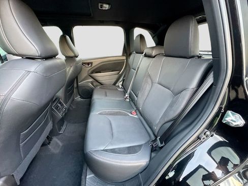 Used 2025 Subaru Forester Touring image 34