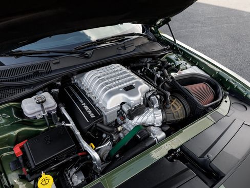 Used 2021 Dodge Challenger SRT Hellcat Redeye RWD image 44