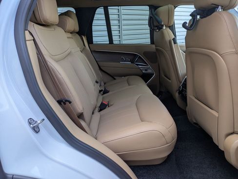 New 2026 Land Rover Range Rover SE AWD/4WD image 31