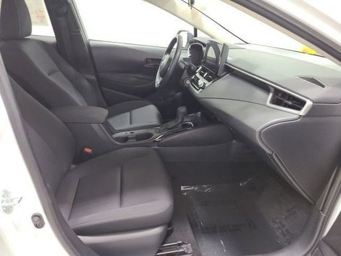 Certified 2024 Toyota Corolla LE FWD image 9