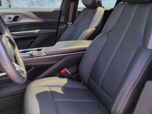 Certified 2024 Cadillac Lyriq Tech RWD image 20