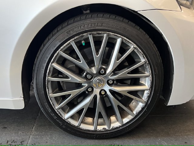 Used 2016 Lexus IS 200t w/ Navigation System Package RWD image 12
