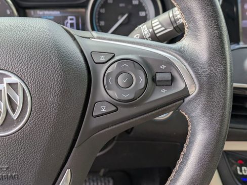 Used 2017 Buick Envision Essence image 20