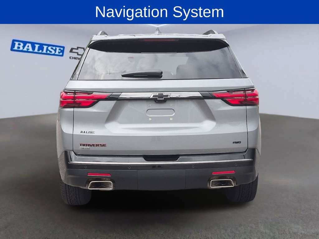 Used 2024 Chevrolet Traverse Premier w/ Redline Edition AWD/4WD image 4