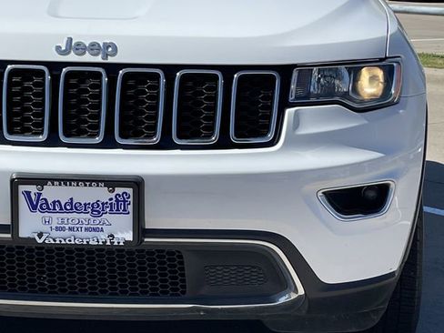 Used 2022 Jeep Grand Cherokee Limited image 8