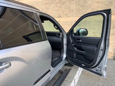 Used 2024 Toyota Sequoia Platinum image 14