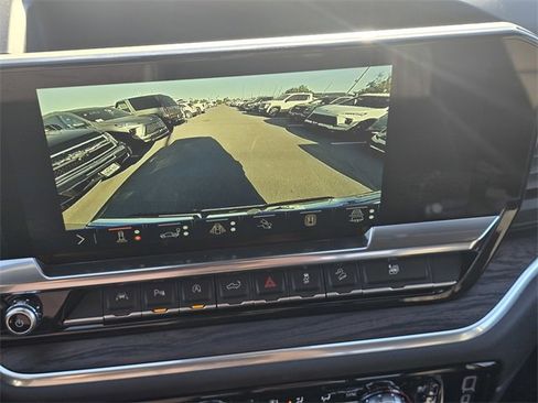 New 2026 GMC Sierra 1500 SLT image 20