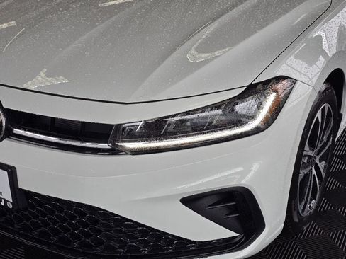 New 2026 Volkswagen Jetta Sport FWD image 9