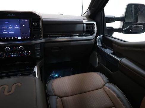 Used 2026 Ford F250 King Ranch w/ Chrome Package AWD/4WD image 95