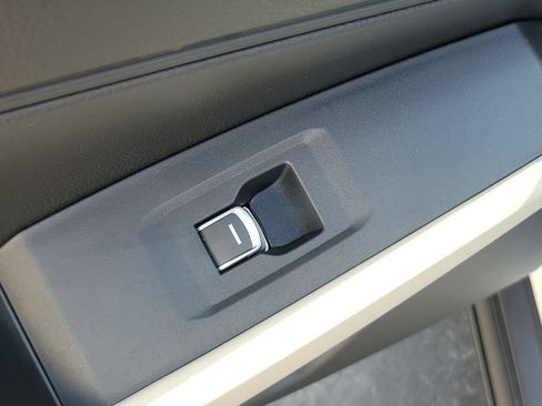 Certified 2025 Honda Accord LX image 16