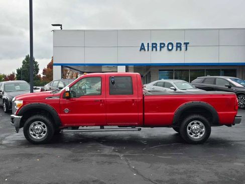 Used 2015 Ford F250 Lariat w/ Chrome Package image 2