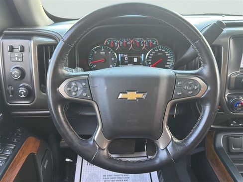 Used 2018 Chevrolet Silverado 1500 High Country AWD/4WD image 23