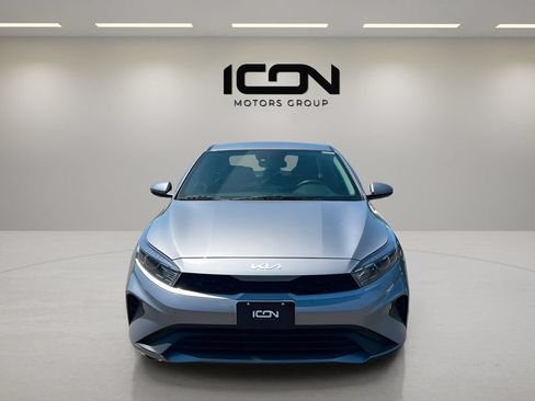 Used 2024 Kia Forte LXS FWD image 8
