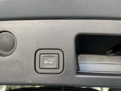 New 2026 GMC Terrain Elevation w/ Elevation Premium Package image 10