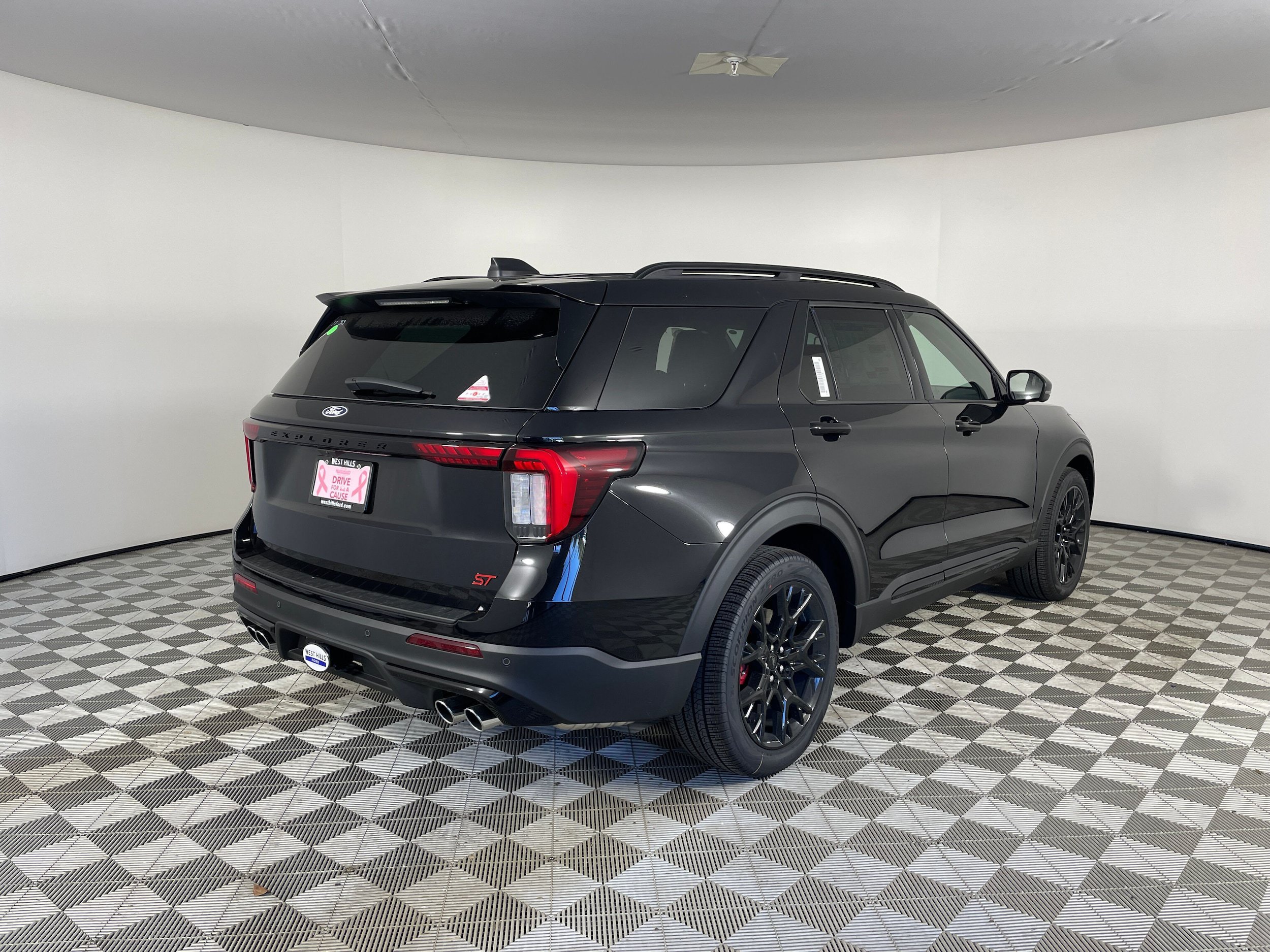 New 2027 Ford Explorer ST w/ Sun And Sound Package AWD/4WD image 13