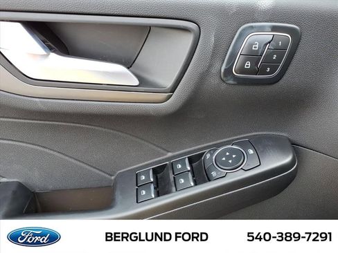 New 2026 Ford Escape Active w/ Active Premium Tech Pack AWD/4WD image 14