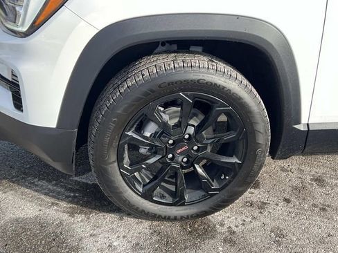 New 2026 GMC Terrain Elevation w/ Elevation Premium Package image 10