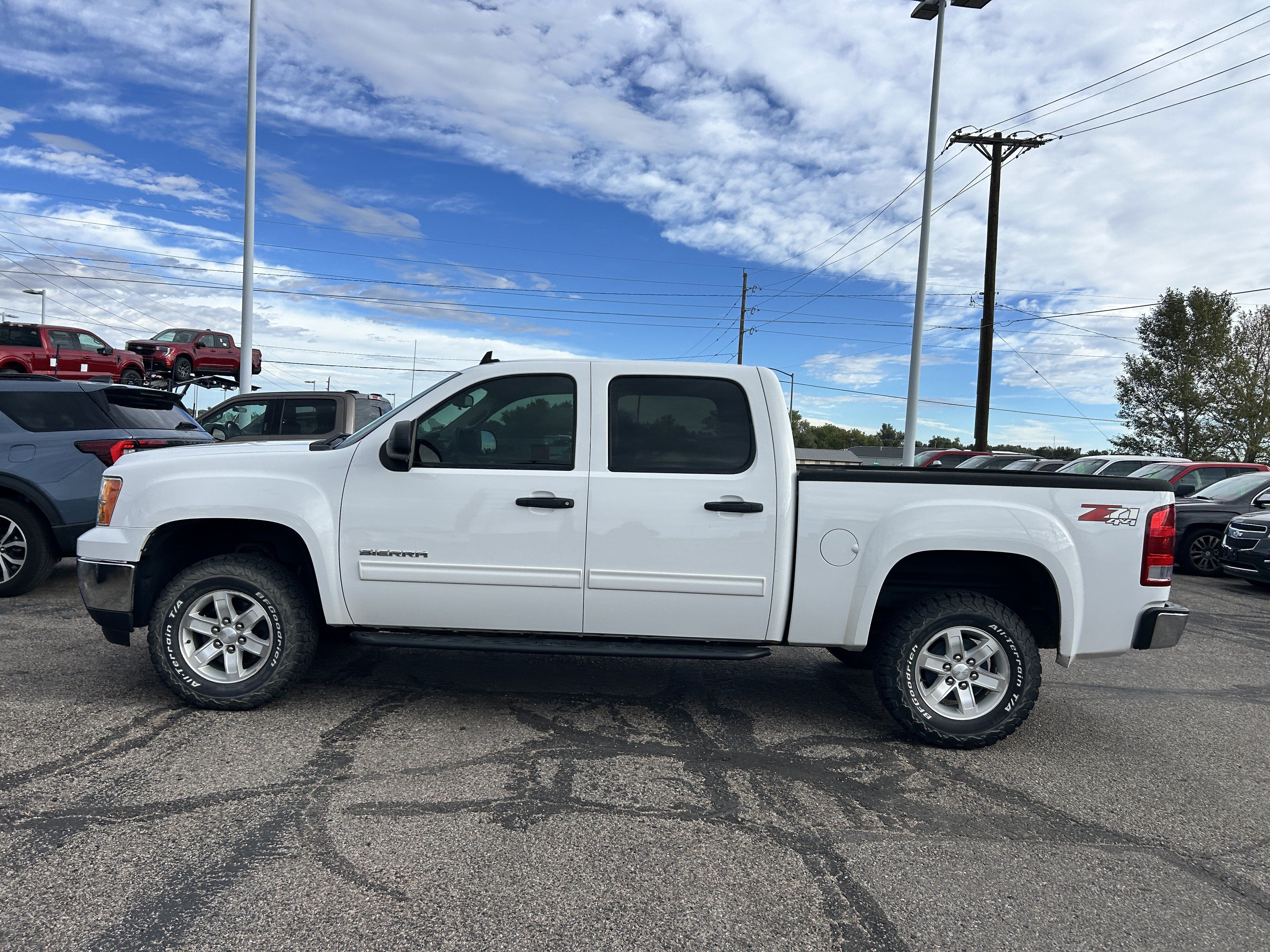 Used 2012 GMC Sierra 1500 SLE w/ Power Tech Package AWD/4WD image 2