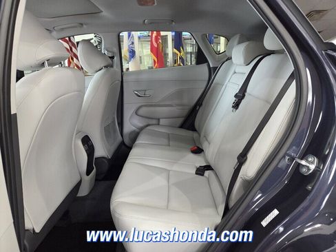 Used 2024 Hyundai Kona Limited image 8