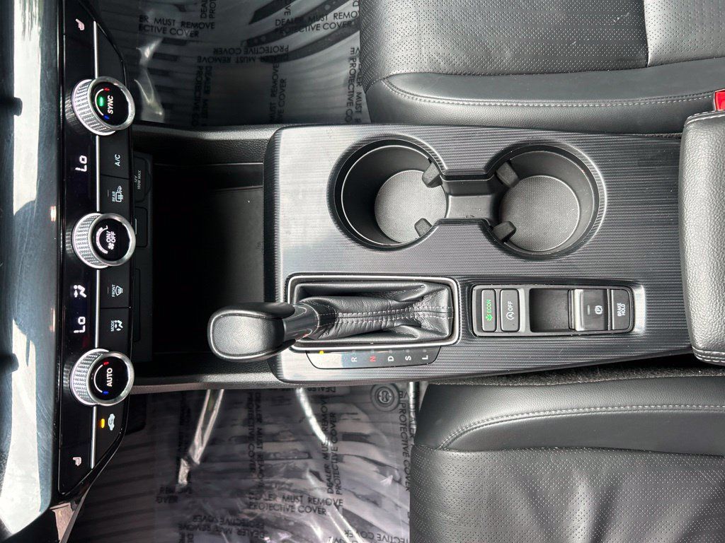 Used 2023 Honda Civic EX-L image 17