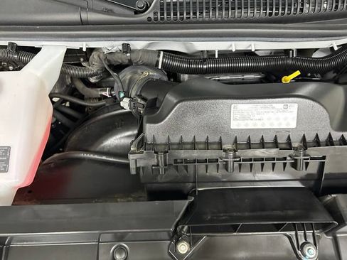 Used 2025 GMC Savana 2500 w/ Driver Convenience Package RWD image 10