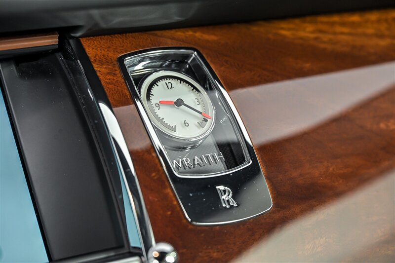 Used 2015 Rolls-Royce Wraith RWD image 36
