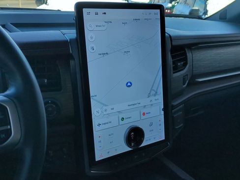 Certified 2023 Ford Expedition Limited image 33