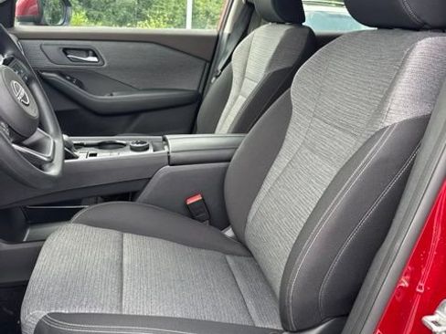 Certified 2023 Nissan Rogue SV AWD/4WD image 9