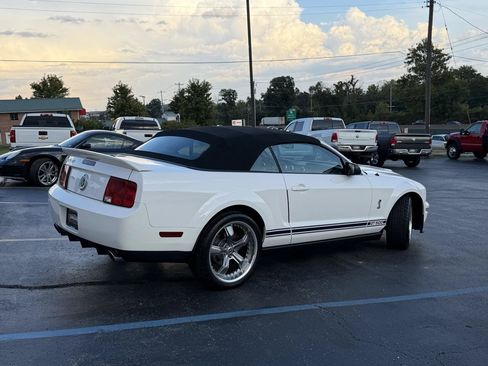 Used 2007 Ford Mustang Shelby GT500 RWD image 5