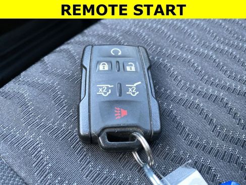 Used 2017 GMC Yukon SLE image 17