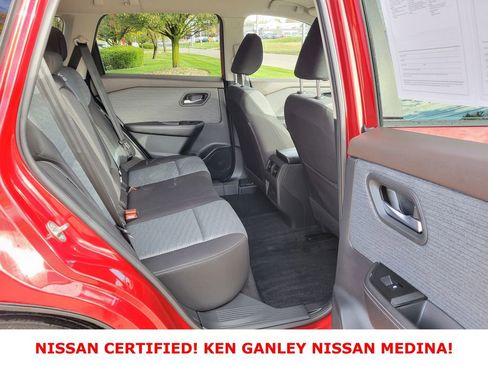 Certified 2023 Nissan Rogue SV image 46