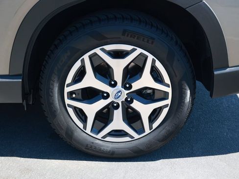 Used 2021 Subaru Forester Premium w/ Popular Package #1 AWD/4WD image 13