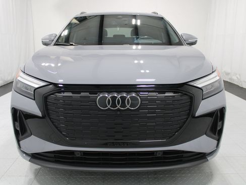 Used 2024 Audi Q4 e-tron Premium Plus w/ Premium Plus AWD/4WD image 2