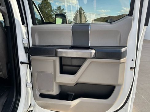 Used 2022 Ford F250 XLT AWD/4WD image 11