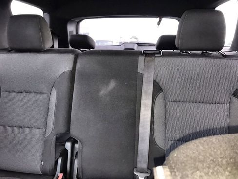 Used 2023 Chevrolet Traverse LT image 21