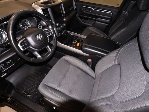 Used 2019 RAM 1500 Big Horn AWD/4WD image 33