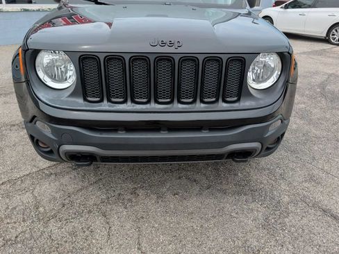 Used 2018 Jeep Renegade Sport w/ Power & Air Group AWD/4WD image 10