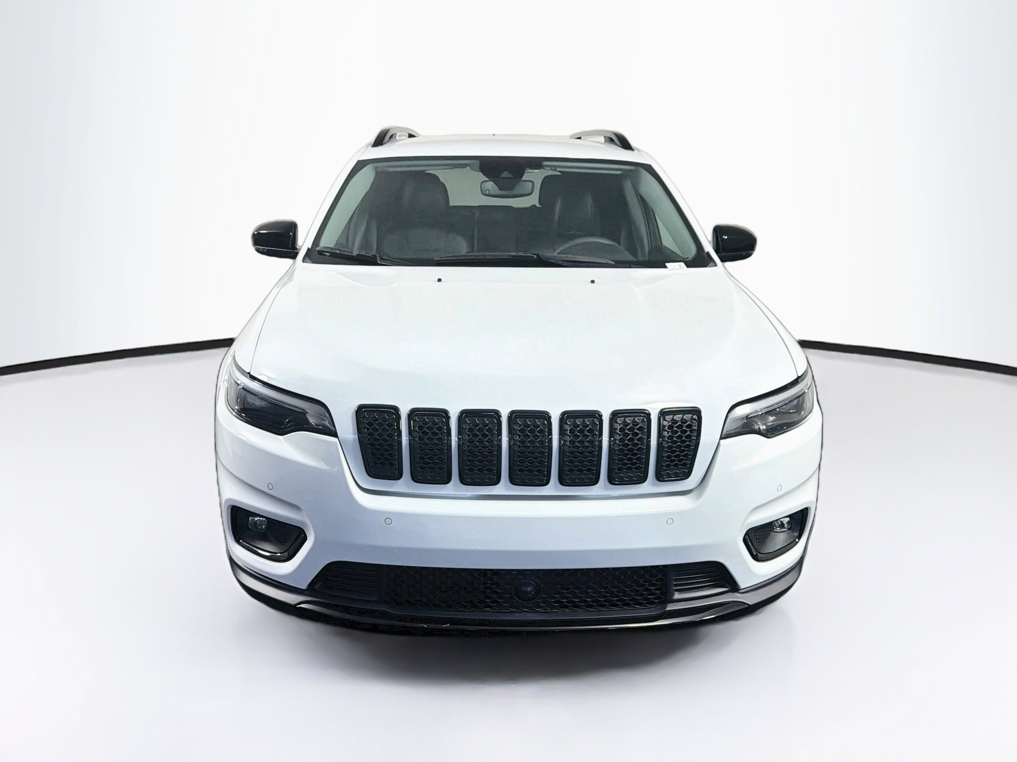 Used 2023 Jeep Cherokee Altitude Lux AWD/4WD image 2
