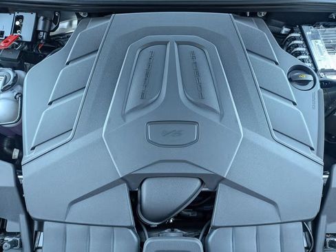 Certified 2026 Porsche Cayenne Coupe AWD/4WD image 28