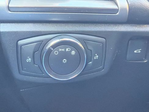 Used 2018 Ford Fusion Energi SE image 15