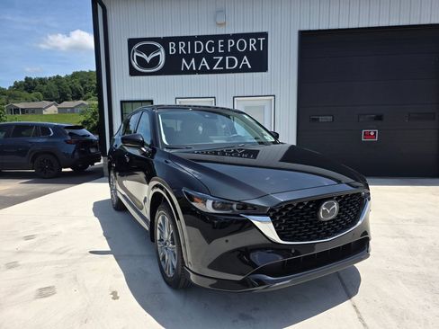 Used 2025 MAZDA CX-5 AWD 2.5 S w/ Premium Plus Pkg image 4